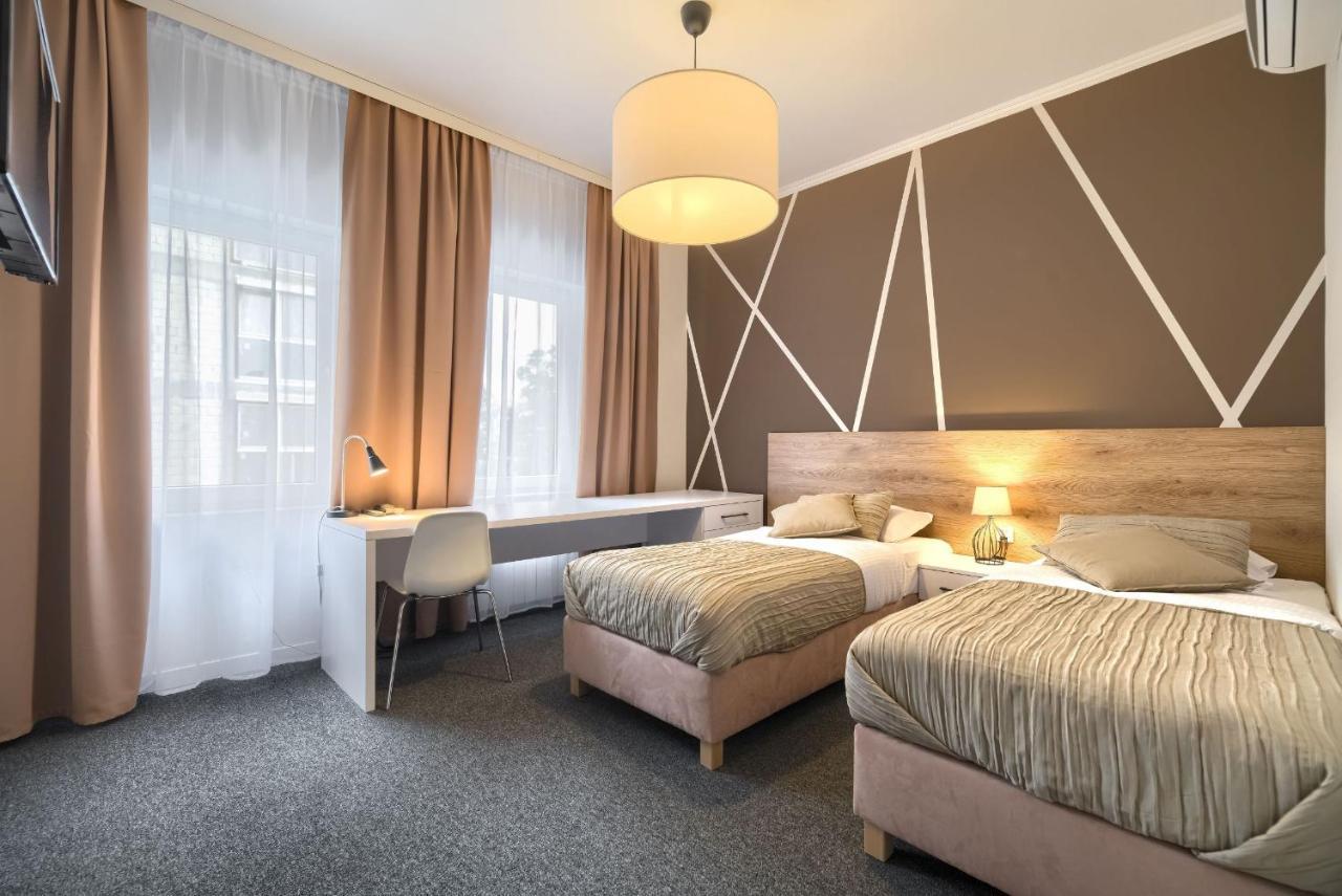 Park Hotel Быдгощ Экстерьер фото