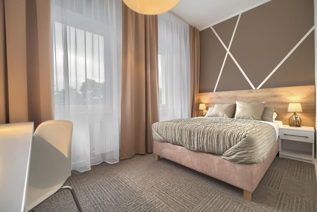 Park Hotel Быдгощ Экстерьер фото